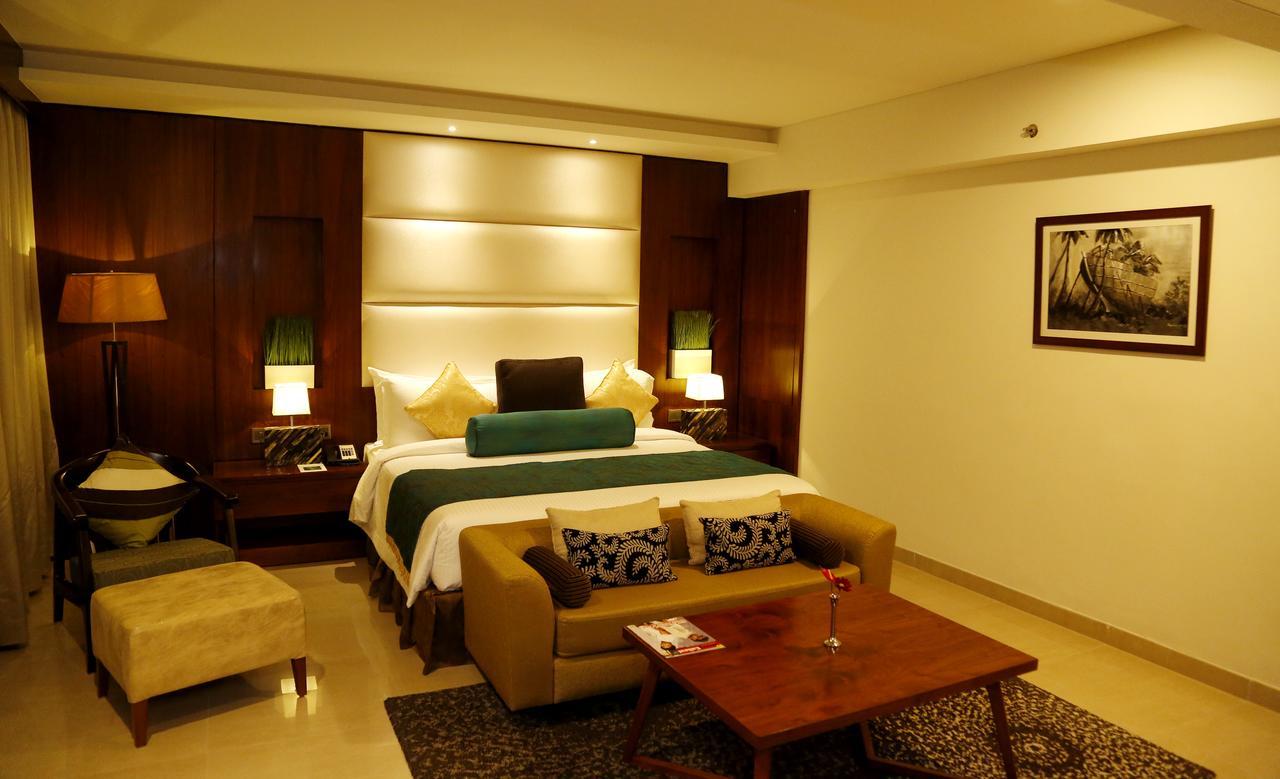 The Raviz Calicut Hotell Exteriör bild