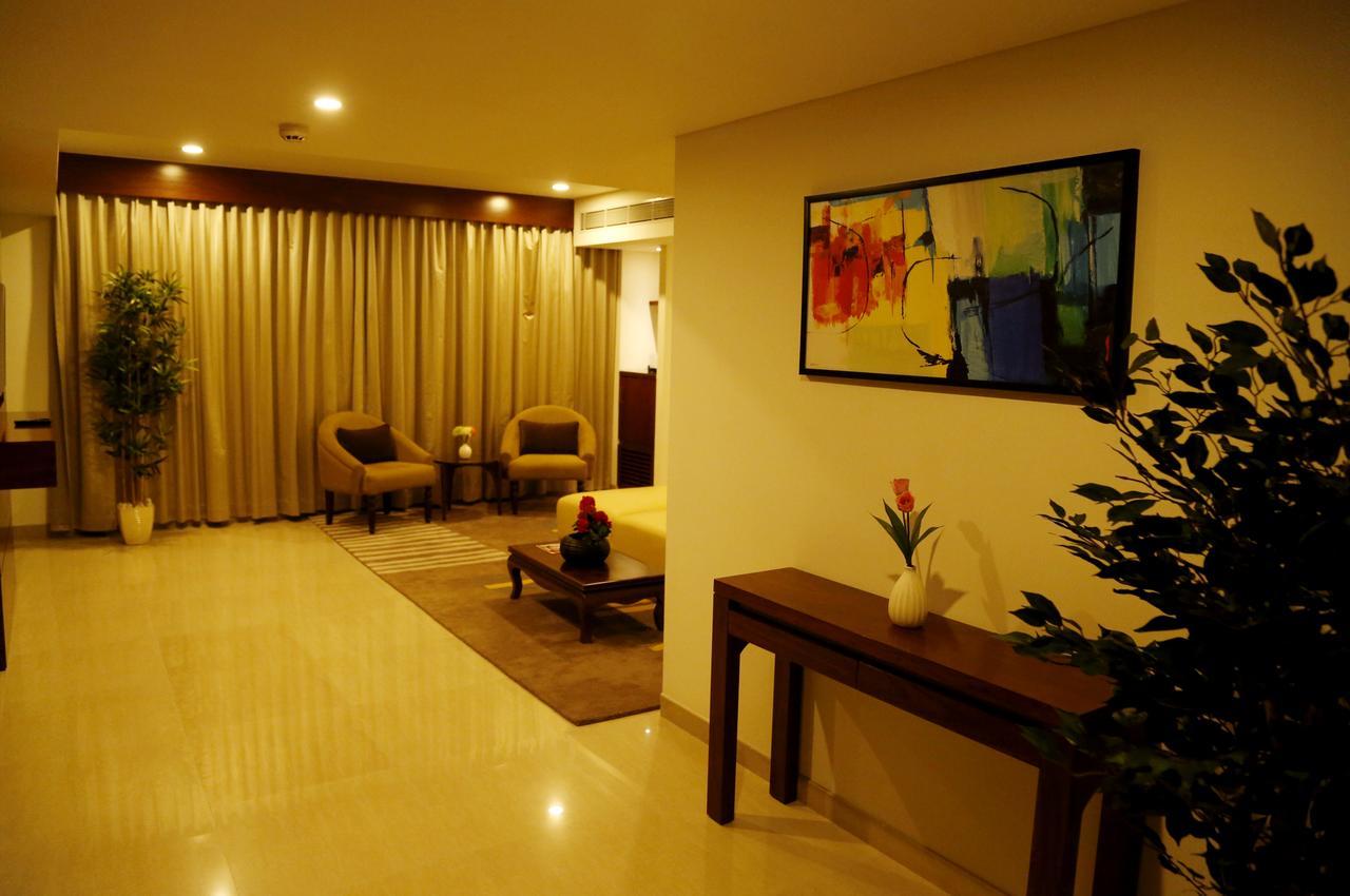 The Raviz Calicut Hotell Exteriör bild